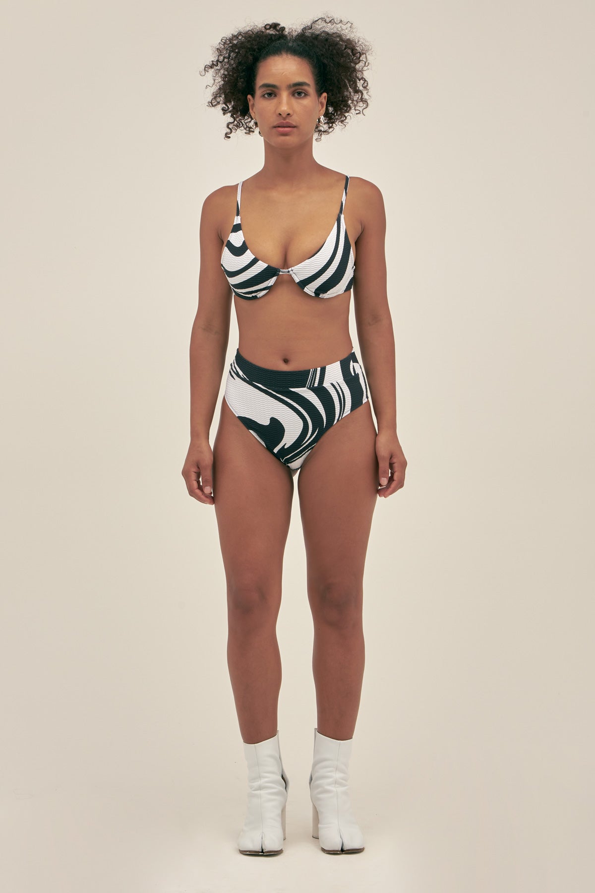 Nat Bikini Top in Marble